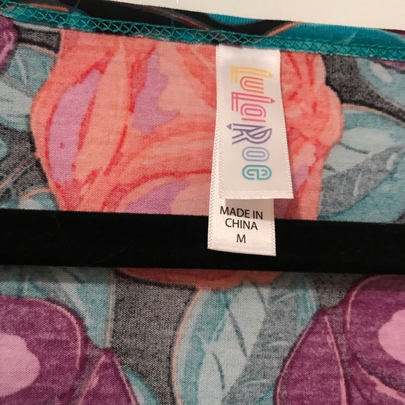 Lularoe Perfect T, BNWOT, Medium, rose pattern - Picture 2 of 2